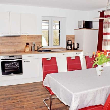 Ferienhaus Zum Boddenstrand Mit Ka Groß Zicker Exterior foto