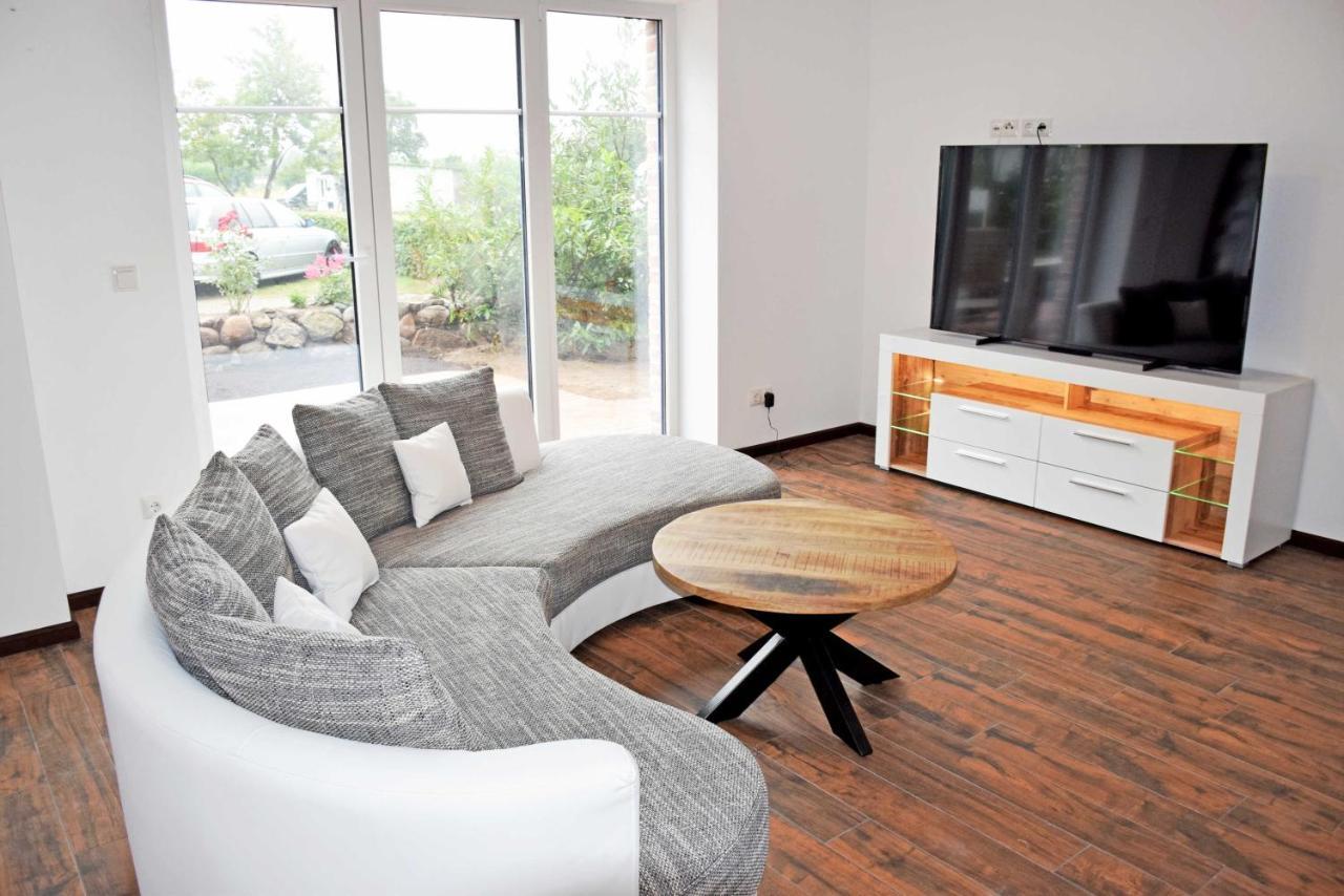 Ferienhaus Zum Boddenstrand Mit Ka Groß Zicker Exterior foto