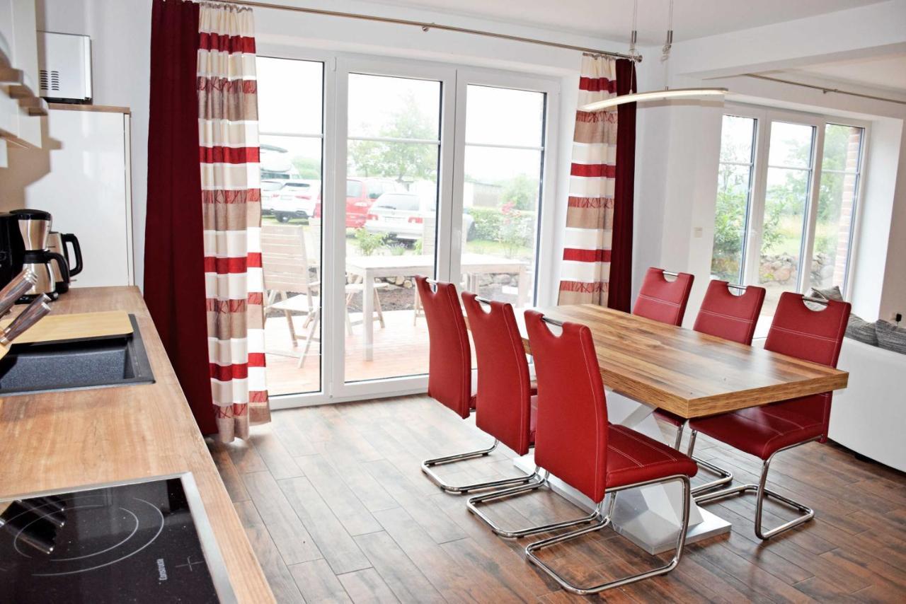 Ferienhaus Zum Boddenstrand Mit Ka Groß Zicker Exterior foto