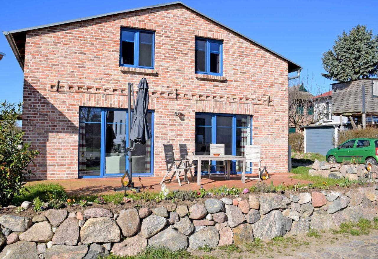 Ferienhaus Zum Boddenstrand Mit Ka Groß Zicker Exterior foto