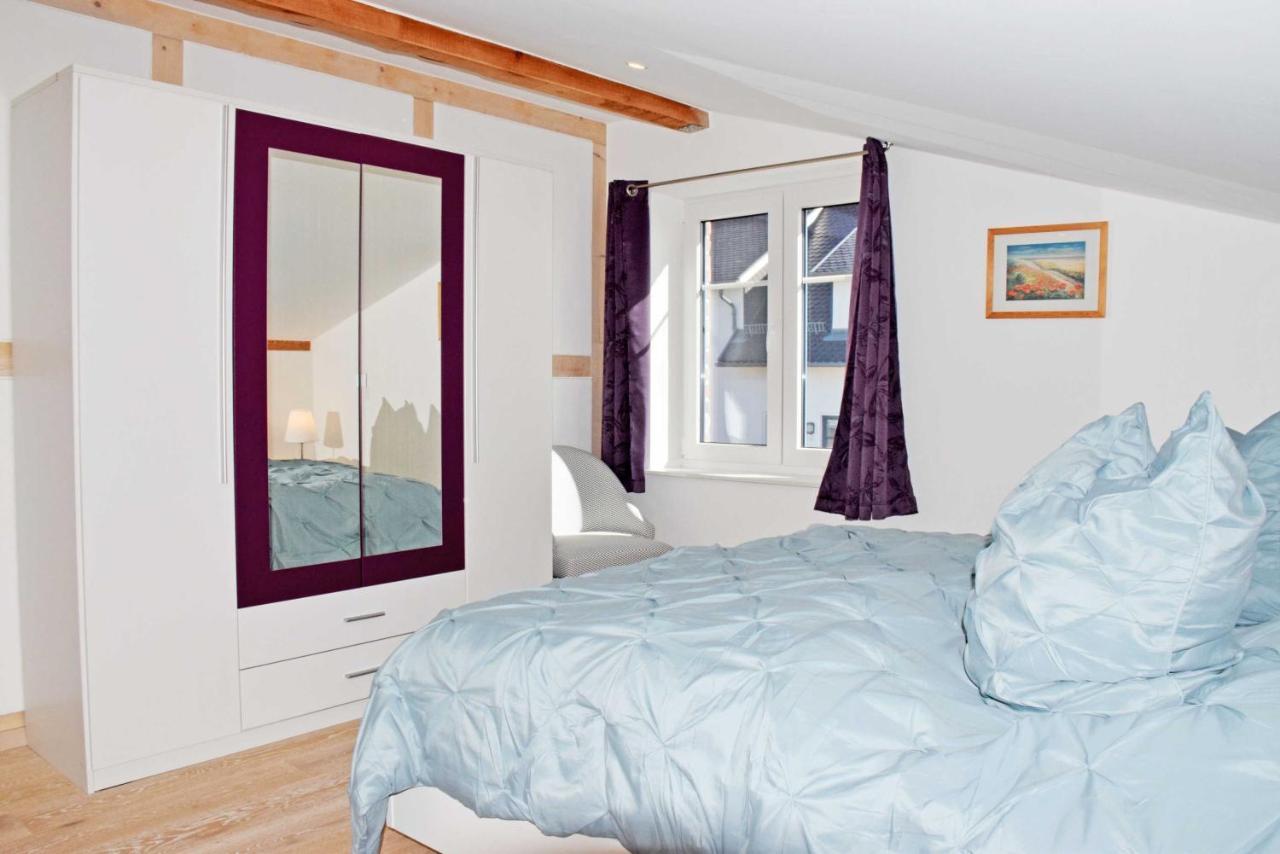 Ferienhaus Zum Boddenstrand Mit Ka Groß Zicker Exterior foto