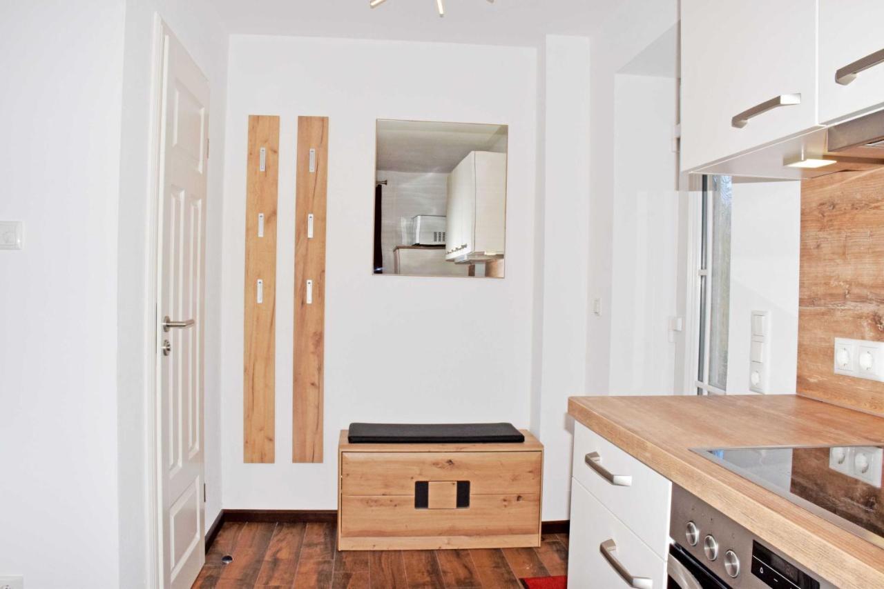 Ferienhaus Zum Boddenstrand Mit Ka Groß Zicker Exterior foto