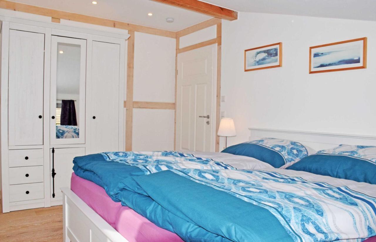 Ferienhaus Zum Boddenstrand Mit Ka Groß Zicker Exterior foto